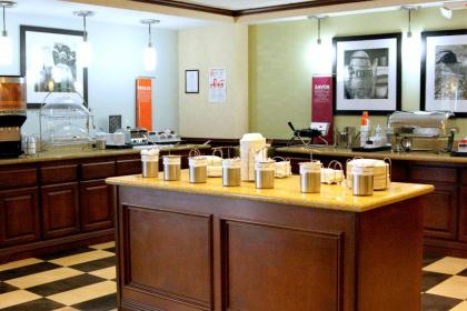 Hampton Inn Kingsville - image 10