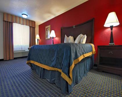 Americas Best Value Inn Kingsville - image 13