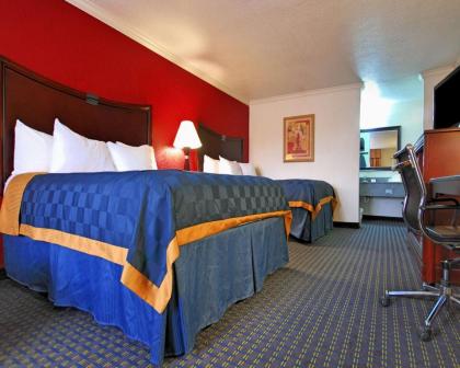 Americas Best Value Inn Kingsville - image 14