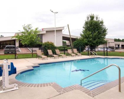 Comfort Suites Kingwood Houston North - image 14