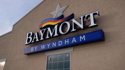 Baymont by Wyndham Kingwood - image 11