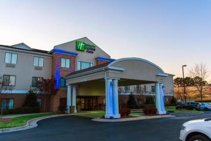 Holiday Inn Express Hotel & Suites Kinston an IHG Hotel - image 19