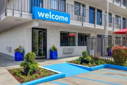 Motel 6-Kirkland WA - North Kirkland - image 5