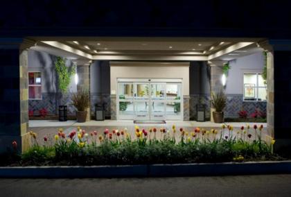 Courtyard by Marriott Seattle Kirkland - image 6