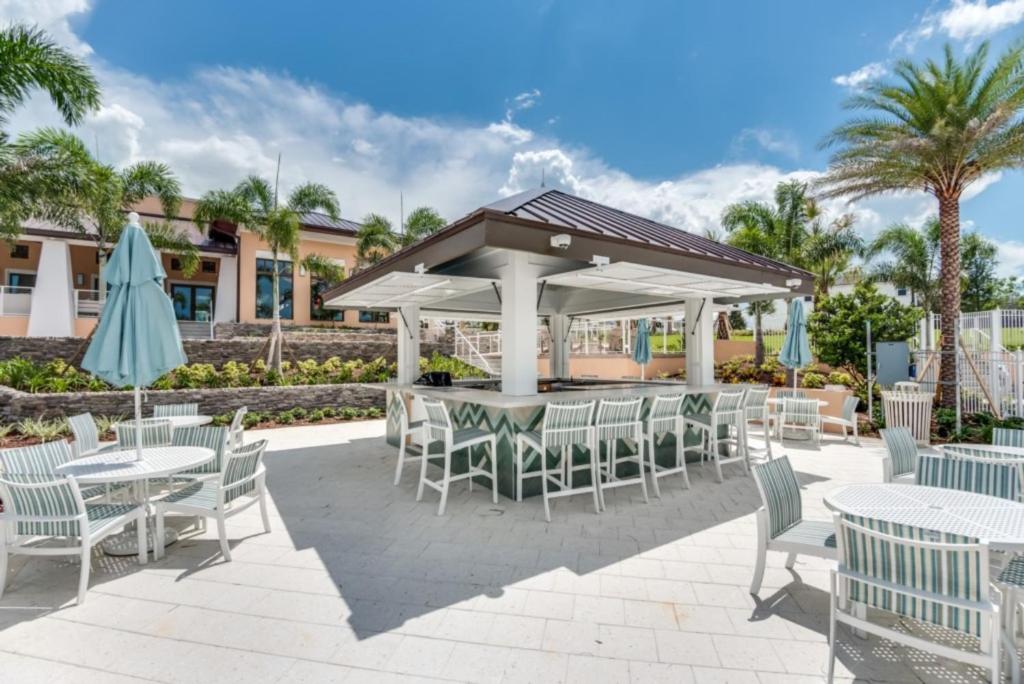 The Ultimate Guide to Renting Your Luxury 6 Bedroom Villa on Solara Resort Orlando Villas 2837 - image 2