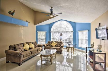 Condo with On-Site Pool 15 Min to Walt Disney World! - image 1