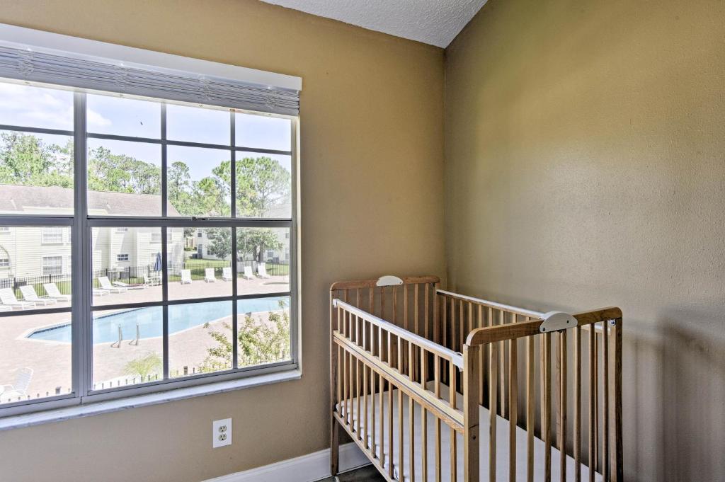 Condo with On-Site Pool 15 Min to Walt Disney World! - image 2