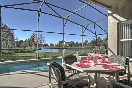 Relaxing Kissimmee Escape on Lake with Private Pool