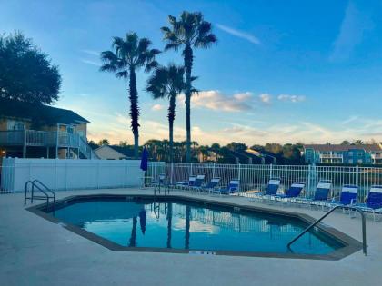 Family Deluxe 3BD Condo Apartment Disney Florida