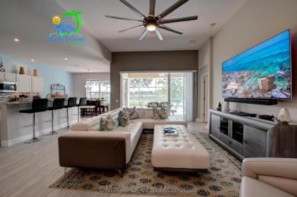 Windsor Hills Premium mDm 44 Lake View Home wSouth Pool   2 mi from Disney | Premium mDm 44 Lake View Home wSouth Facing Florida