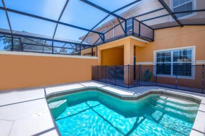 Contemporary 4 Bed 3 Bath town Home With Upgrades Private Pool i Close to Disney Shopping Kissimmee