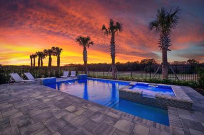 Luxury 6 Bed Home at Bears Den! Private Pool and near Disney! 966JN - image 4