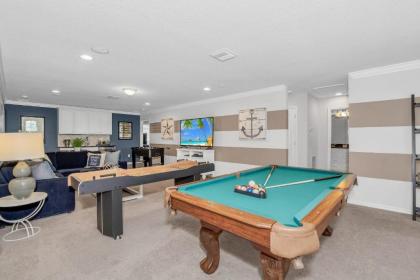 Sleek Home with Big Pool Area and Game Room #8105 - image 2