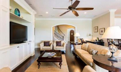 Exclusive 5 Star Villa with Private Pool on Reunion Resort and Spa Orlando Villa 4564 - image 4