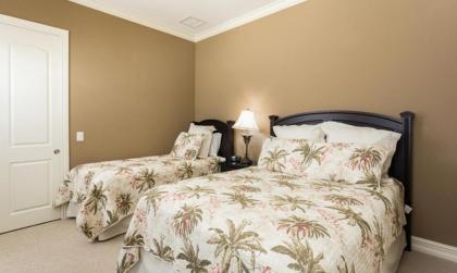 Rent the Perfect 4 Bedroom Villa on Reunion Resort and Spa Orlando Villa 4604 - image 15