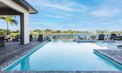 Exclusive Villa with Large Private Pool on Reunion Resort and Spa Orlando Mansion 4650 - image 3