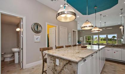 Luxury Contemporary Style Villa on Reunion Resort and Spa Orlando Villa 4652 - image 11