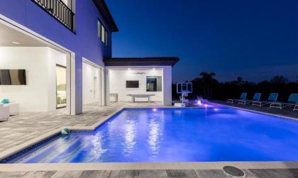 Luxury Villa on Reunion Resort and Spa with a Private Pool Orlando mansion 4626 Florida