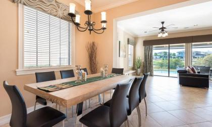 Rent the Perfect 4 Bedroom Villa on Reunion Resort and Spa Orlando Villa 4622 - image 13