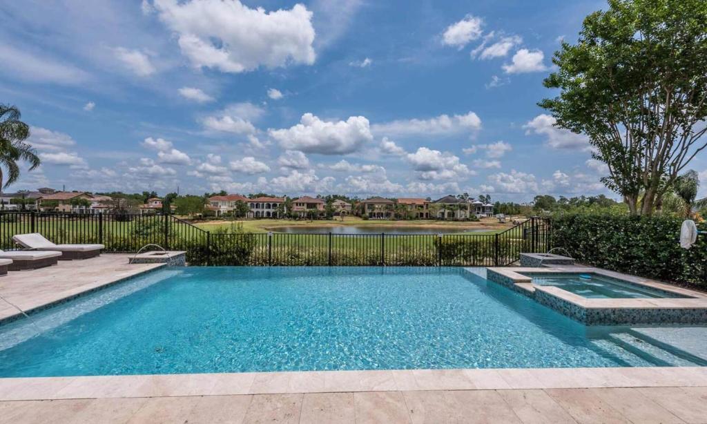 Luxury Villa with Private Pool on Reunion Resort and Spa Orlando Mansion 4744 - main image