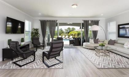 Rent the Perfect 5 Bedroom Villa on Reunion Resort and Spa Orlando Villa 4752 Kissimmee Florida