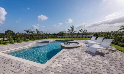 Luxury Villa with Private Pool on Encore Resort at Reunion Orlando Villa 4414 Kissimmee