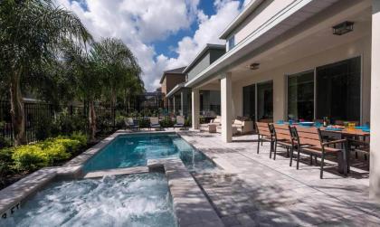 Rent Your Own Orlando Villa with Large Private Pool on Encore Resort at Reunion Orlando Villa 4345