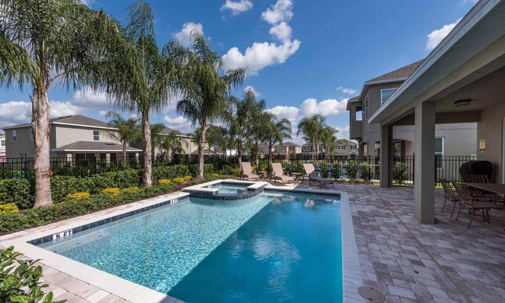 Ultimate 5 Star Villa with Private Pool on Encore Resort at Reunion Orlando Villa 4388 - image 2