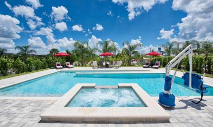 Rent Your Own Orlando Villa with Large Private Pool on Encore Resort at Reunion Orlando Villa 4428 - image 1