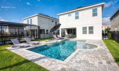 Ultimate 5 Star Villa with Private Pool on Encore Resort at Reunion Orlando Villa 4449 Florida