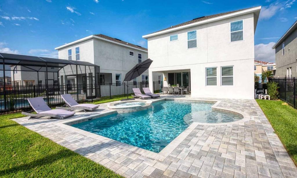 Ultimate 5 Star Villa with Private Pool on Encore Resort at Reunion Orlando Villa 4449 - main image