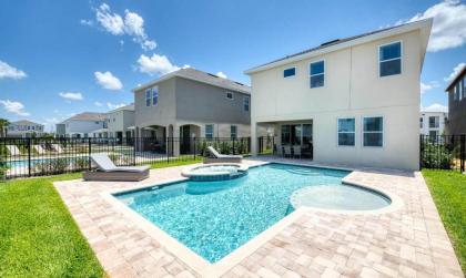 5 Star Villa with Private Pool on Encore Resort at Reunion Orlando Villa 4464 Florida