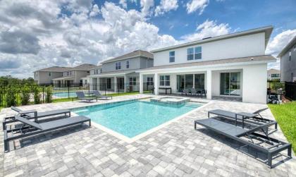 Beautiful 5 Star Villa on Encore Resort at Reunion with Large Private Pool Orlando Villa 4462 - image 2