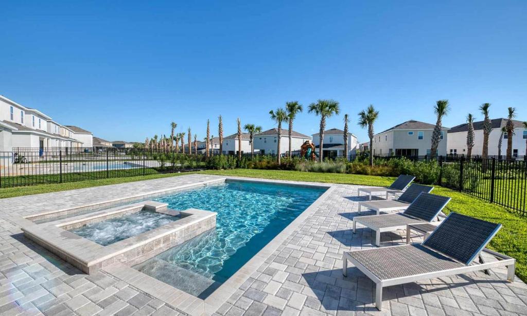 Beautiful Villa with first class amenities on Encore Resort at Reunion Orlando Villa 4465 - image 6