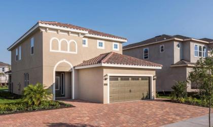 Rent the Perfect 5 Bedroom Villa on Encore Resort at Reunion Orlando Villa 4513 - image 4