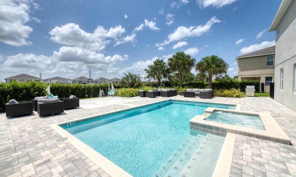 Rent Your Own Orlando Villa with Large Private Pool on Encore Resort at Reunion Orlando Villa 4510 - main image