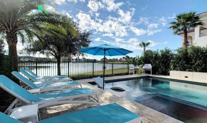 Rent this Luxury 5 Star Villa on Reunion Resort and Spa Orlando Villa 4737 - image 3