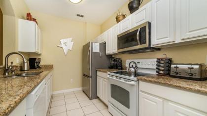 Rent Your Own Exclusive Condo on Windsor Hills Resort Orlando Condo 4783 - image 3