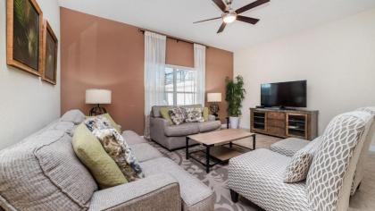 Beautiful Townhome with first class amenities on Storey Lake Resort Orlando Townhome 4840 - image 2