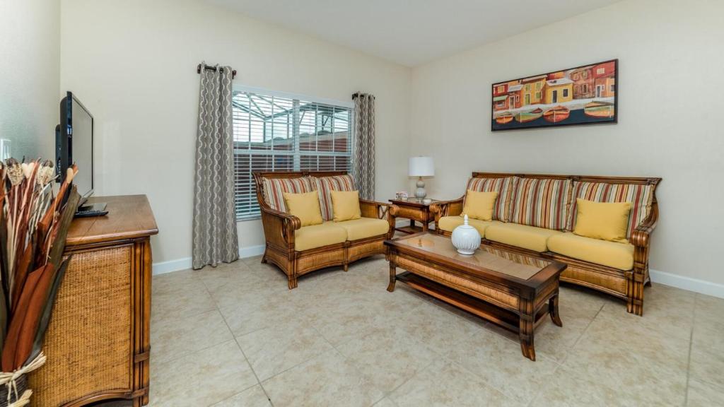 Luxury Townhome on Paradise Palms Resort with a Private Pool Orlando Townhome 4841 - image 3