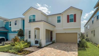 Rent this Luxury 5 Star Villa on Solara Resort Orlando Villa 4844 Kissimmee