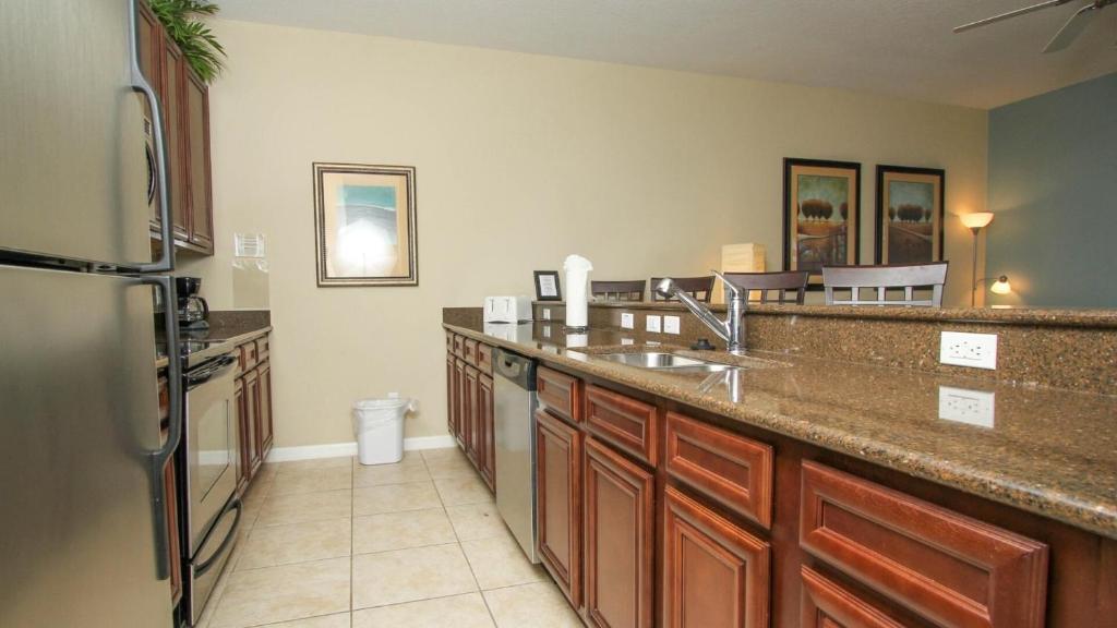 5 Star Townhome with Private Pool on Paradise Palms Resort Orlando Townhome 4907 - image 5