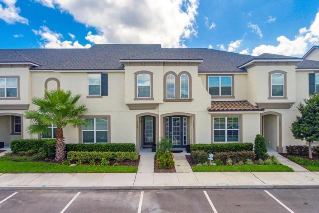 Amazing Home on Solara Resort with the Best 5 Star Amenities Orlando Townhome 5068 - main image