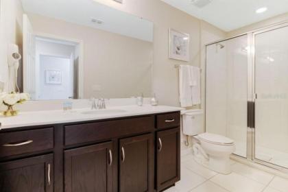 Amazing Home on Solara Resort with the Best 5 Star Amenities Orlando Townhome 5068 - image 16