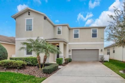 You have Found the Ultimate Villa on Crystal Cove Resort Orlando Villa 5056 - image 4