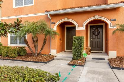 Spetacular townHome With Private Pool close to Disney 8919PP Kissimmee Florida