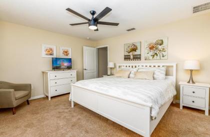 Spetacular TownHome With Private Pool close to Disney 8919PP - image 11