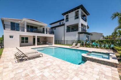 memorable 6 Bedroom at Bears Den with Ping Pong table and Private Pool 1021JN Kissimmee 