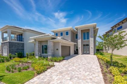 Impressive 6 Bedroom Home at Bears Den with movie theater and Private Pool 936JN Florida