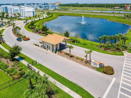 Great apartment in lux resort Storey Lake with lux amenities   10 miles to Disney